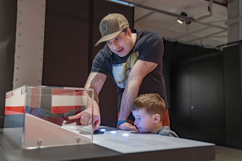 Traveling exhibition HOCKEY: Faster Than Ever - Installation View