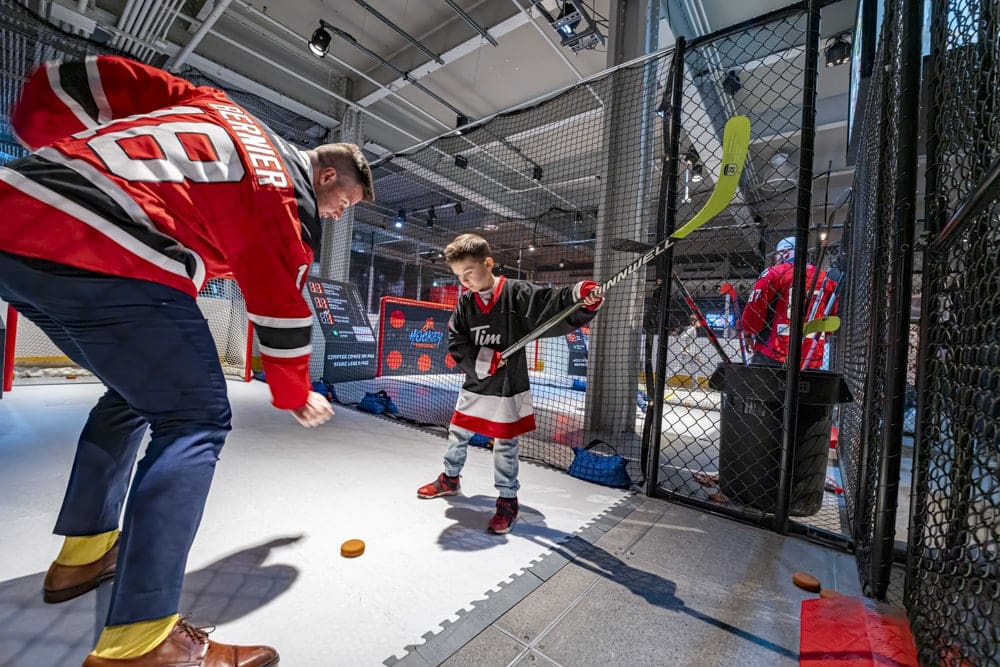 Traveling exhibition HOCKEY: Faster Than Ever - Installation View